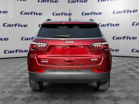 More photos of 2022 Jeep Compass Latitude at CarFive Hooksett, NH, NH