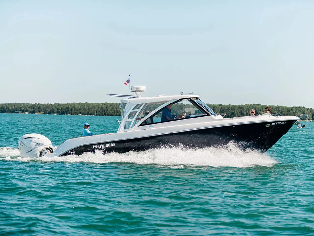 2020 Everglades 340 Dual Console for sale in Charlevoix, MI