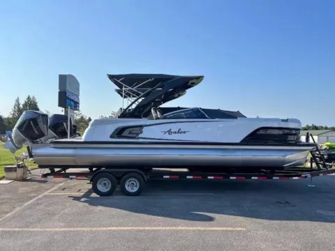 2023 Avalon Excalibur 2785 Twin QL for sale in Charlevoix, MI