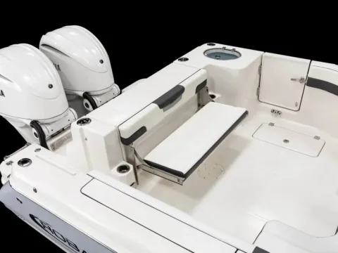 More photos of 2026 Robalo R277 at Dry Harbour Marine, MI