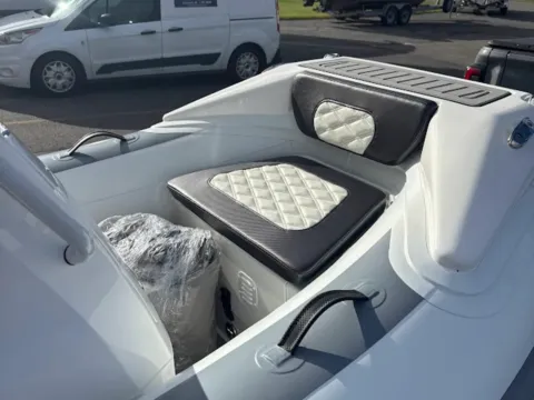 More photos of 2025 Highfield Sport 300 at Dry Harbour Marine, MI