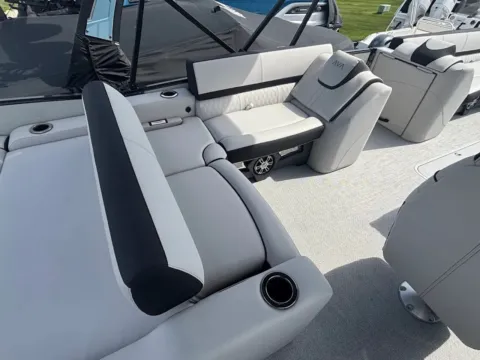 More photos of 2025 Avalon Catalina Platinum Versatile Rear Bench 2785 at Dry Harbour Marine, MI
