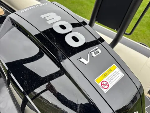 More photos of 2026 Highfield Sport 760 at Dry Harbour Marine, MI