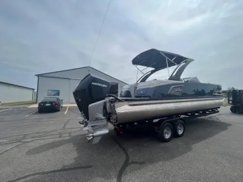 Photos of 2022 Avalon Excalibur 27 Twin Quad Lounge for sale in Charlevoix, MI at Dry Harbour Marine