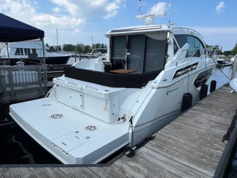More photos of 2020 Cruisers 42 Cantius at Dry Harbour Marine, MI