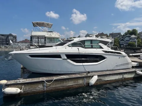 2020 Cruisers 42 Cantius for sale in Charlevoix, MI