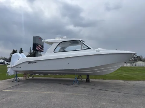 2026 Everglades 367CX for sale in Charlevoix, MI