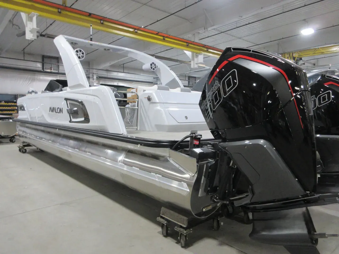 2025 Avalon Excalibur Elite Windshield Twin 500R for sale in Charlevoix, MI