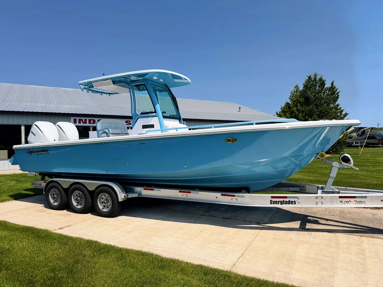 2023 Everglades 273 Center Console