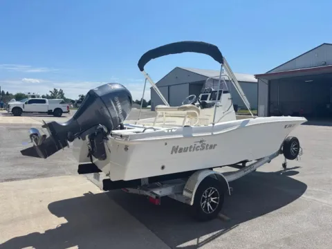 Photos of 2022 Nauticstar 191 Hybrid for sale in Charlevoix, MI at Dry Harbour Marine