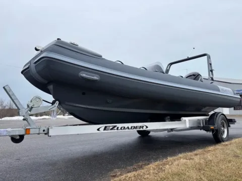 More photos of 2026 Highfield Sport 520 at Dry Harbour Marine, MI