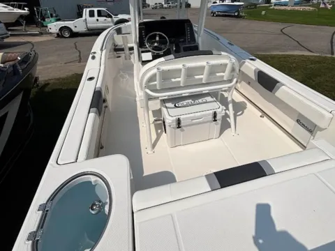 More photos of 2026 Robalo R230 at Dry Harbour Marine, MI