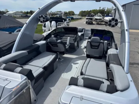 Another view of 2025 Avalon Excalibur Quad Lounge Windshield 2785 for sale in Charlevoix, MI at Dry Harbour Marine