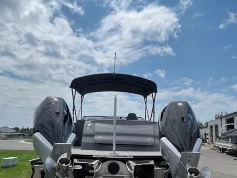 More photos of 2023 Avalon Catalina Platinum 2785 ELW at Dry Harbour Marine, MI