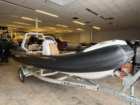 More photos of 2026 Highfield Sport 460 at Dry Harbour Marine, MI