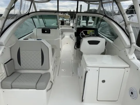 More photos of 2023 Pursuit DC 266 Dual Console at Dry Harbour Marine, MI