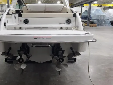 More photos of 2024 Formula 310 Bowrider at Dry Harbour Marine, MI