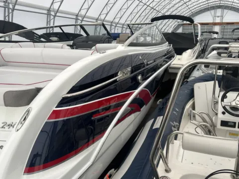 More photos of 2015 FORMULA 240 BR at Dry Harbour Marine, MI