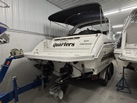 Photos of 2003 Formula 330 Sun Sport for sale in Charlevoix, MI at Dry Harbour Marine