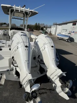 More photos of 2024 Robalo R250 at Dry Harbour Marine, MI