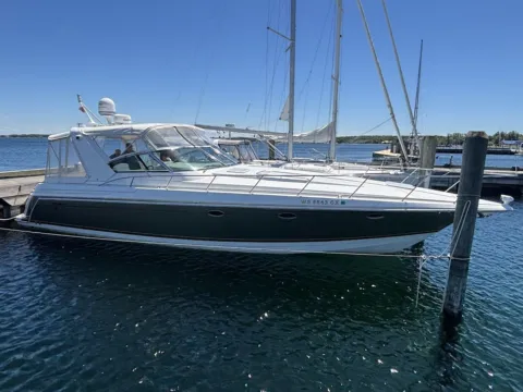 Photos of 2004 Formula 41 PC for sale in Charlevoix, MI at Dry Harbour Marine