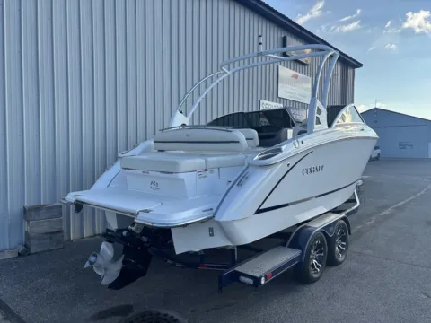 Photos of 2020 Cobalt R3 for sale in Charlevoix, MI at Dry Harbour Marine