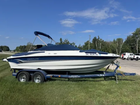 Blue 2005 Crownline 206LS for sale in Charlevoix, MI