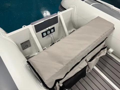 More photos of 2025 Highfield Classic 310 Hypalon at Dry Harbour Marine, MI