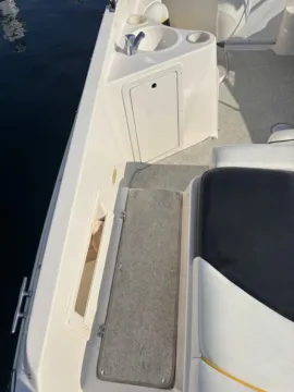 More photos of 2002 Rinker 232 Captiva Cuddy at Dry Harbour Marine, MI