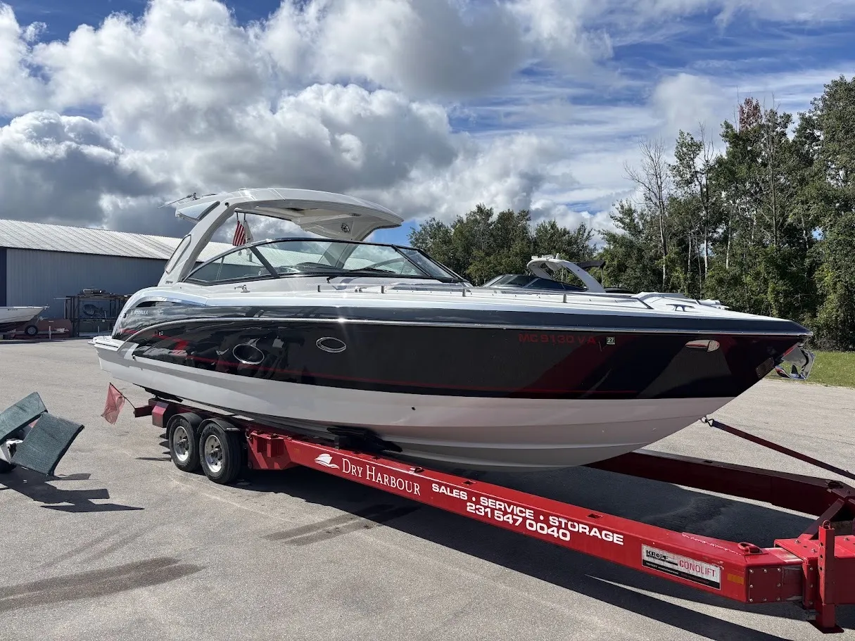 Unknown 2024 Formula 350 Crossover Bowrider for sale in Charlevoix, MI