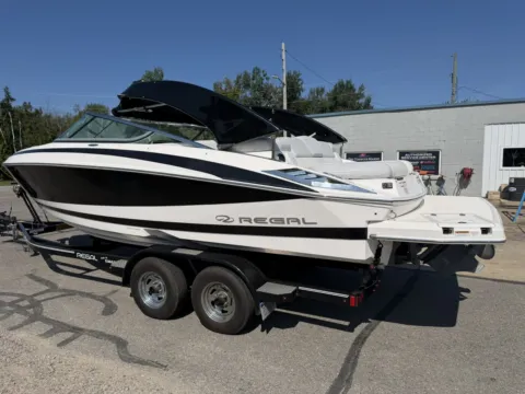 More photos of 2012 REGAL 2300 at Dry Harbour Marine, MI