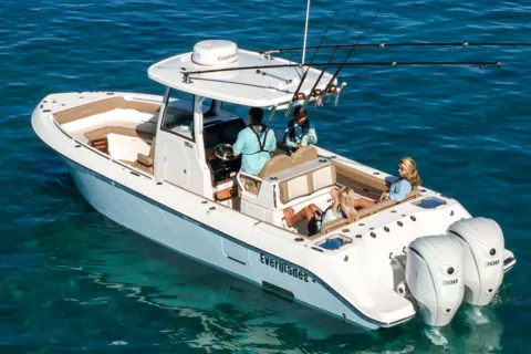 More photos of 2027 Everglades 285CC at Dry Harbour Marine, MI