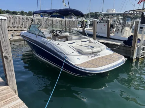 More photos of 2007 Four Winns 240 Horizon at Dry Harbour Marine, MI