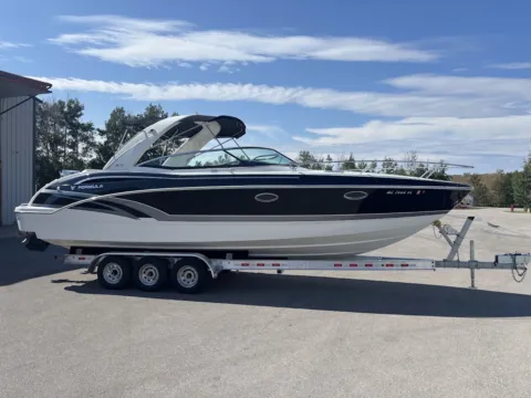 Black 2016 Formula 310 Sun Sport for sale in Charlevoix, MI