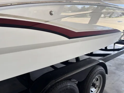 More photos of 2015 Formula 270 Bowrider at Dry Harbour Marine, MI