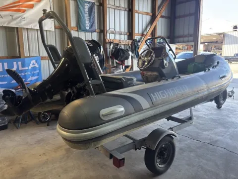 Photos of 2023 Highfield Classic 420 PVC for sale in Charlevoix, MI at Dry Harbour Marine
