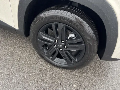 More photos of 2026 Chevrolet Trax ACTIV at Graff Chevrolet GMC of Michigan City, IN