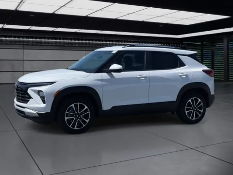 More photos of 2025 Chevrolet TrailBlazer LT at Graff Chevrolet GMC of Michigan City, IN