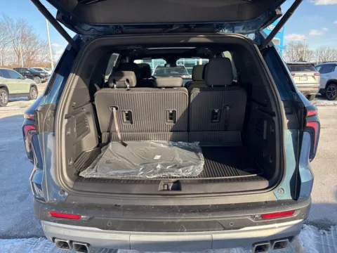 More photos of 2026 Chevrolet Traverse LT at Graff Chevrolet GMC of Michigan City, IN
