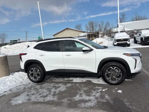 More photos of 2026 Chevrolet Trax LT at Graff Chevrolet GMC of Michigan City, IN
