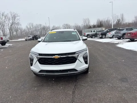 Photos of 2025 Chevrolet Trax LT for sale in Michigan City, IN at Graff Chevrolet GMC of Michigan City