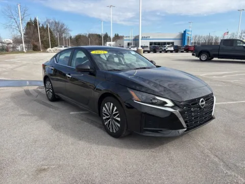 Another view of 2025 Nissan Altima 2.5 SV for sale in Michigan City, IN at Graff Chevrolet GMC of Michigan City