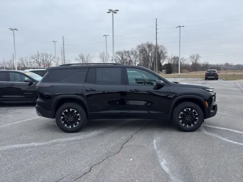 More photos of 2025 Chevrolet Traverse Z71 at Graff Chevrolet GMC of Michigan City, IN