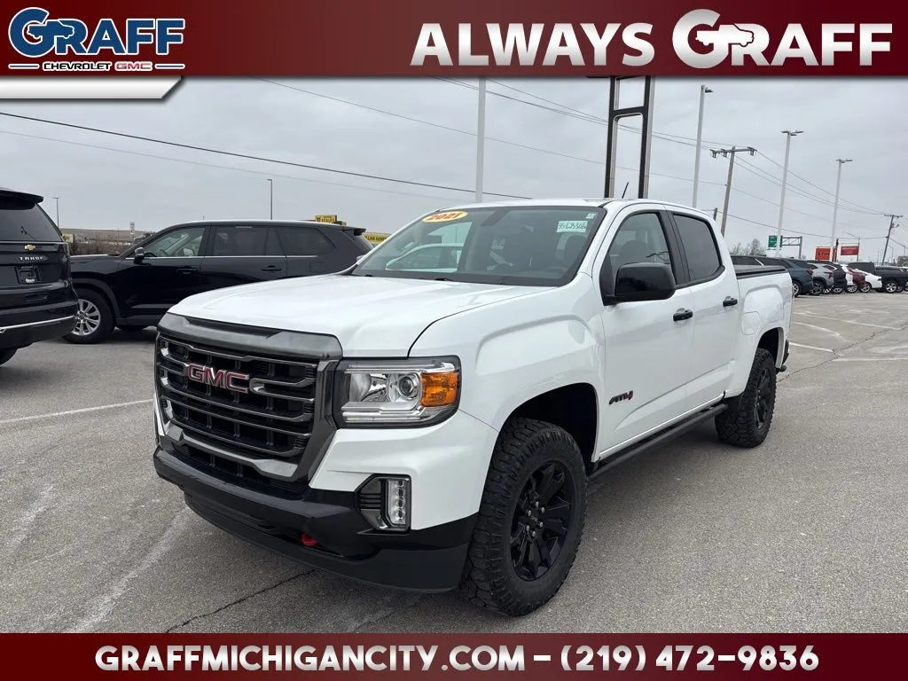 White 2021 GMC Canyon AT4 w/Cloth for sale in Michigan City, IN