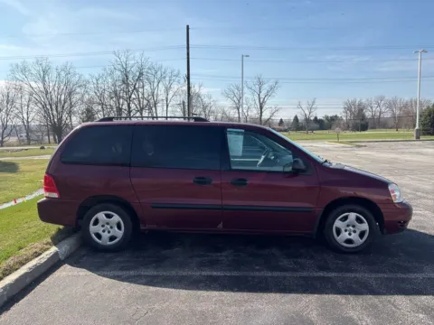 More photos of 2007 Ford Freestar SE at Graff Chevrolet GMC of Michigan City, IN