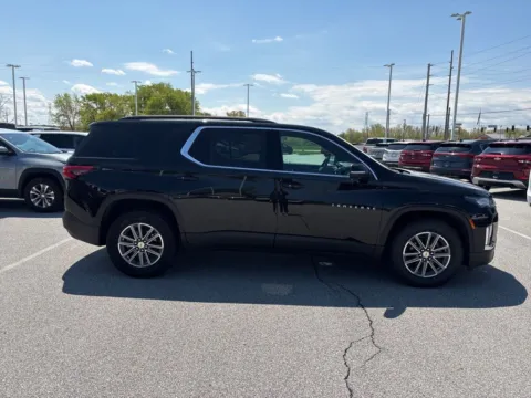 More photos of 2023 Chevrolet Traverse LT at Graff Chevrolet GMC of Michigan City, IN