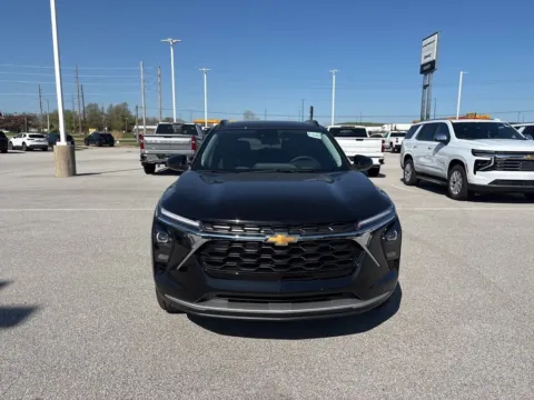 Photos of 2026 Chevrolet Trax LT for sale in Michigan City, IN at Graff Chevrolet GMC of Michigan City