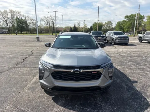 Photos of 2026 Chevrolet Trax LT for sale in Michigan City, IN at Graff Chevrolet GMC of Michigan City