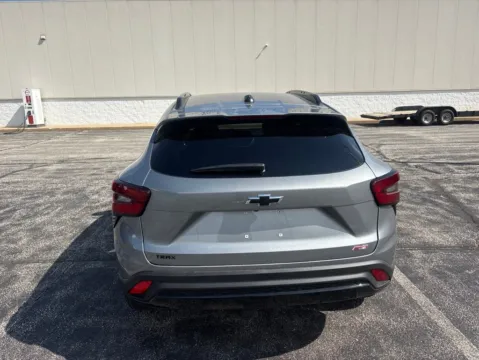 More photos of 2026 Chevrolet Trax LT at Graff Chevrolet GMC of Michigan City, IN