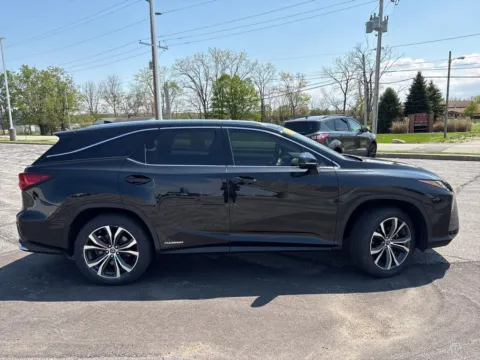 More photos of 2018 Lexus RX 450hL Premium at Graff Chevrolet GMC of Michigan City, IN